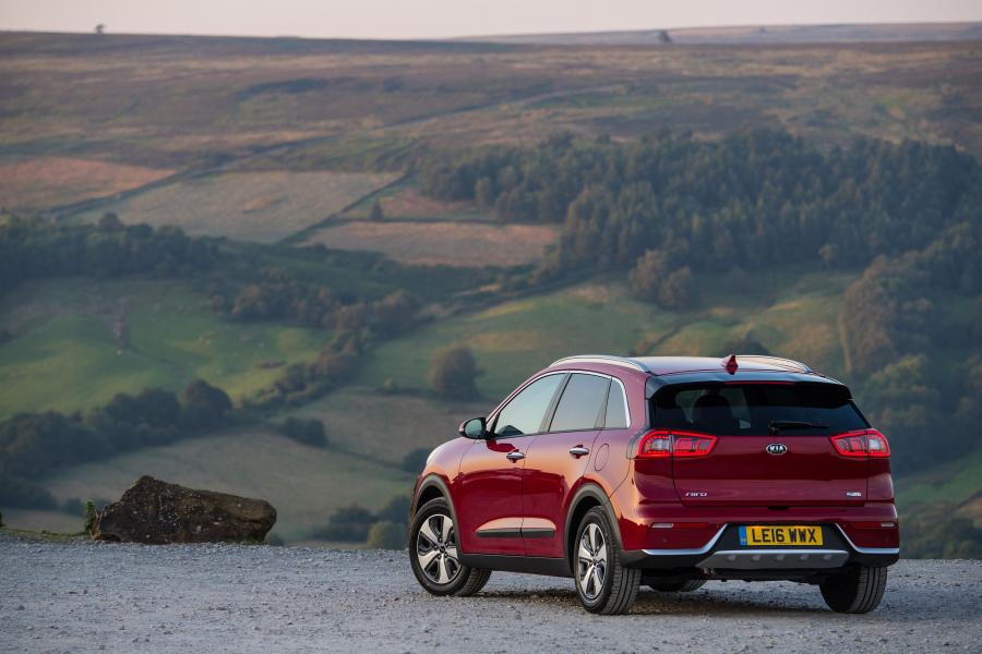  Kia Niro 2016 года  (UK) (фото 21 из 31)